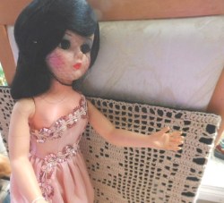 24 INCH STUNNING BLACK HAIRED CIRCA 1960S JACKIE O CLONE HARD PLASTIC HI HEELED DOLL